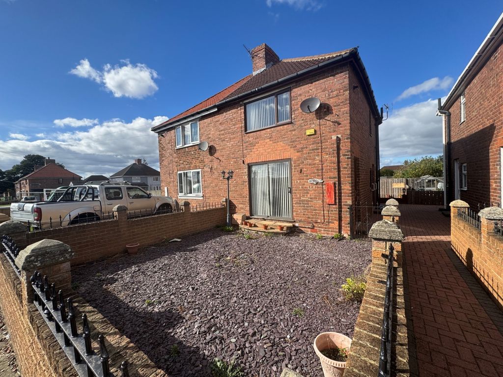 Property photo 1 of 8 1