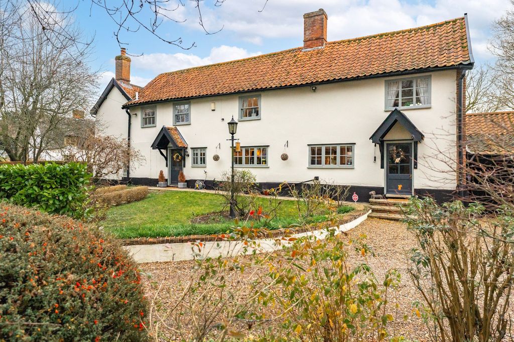 Property photo 1 of 30