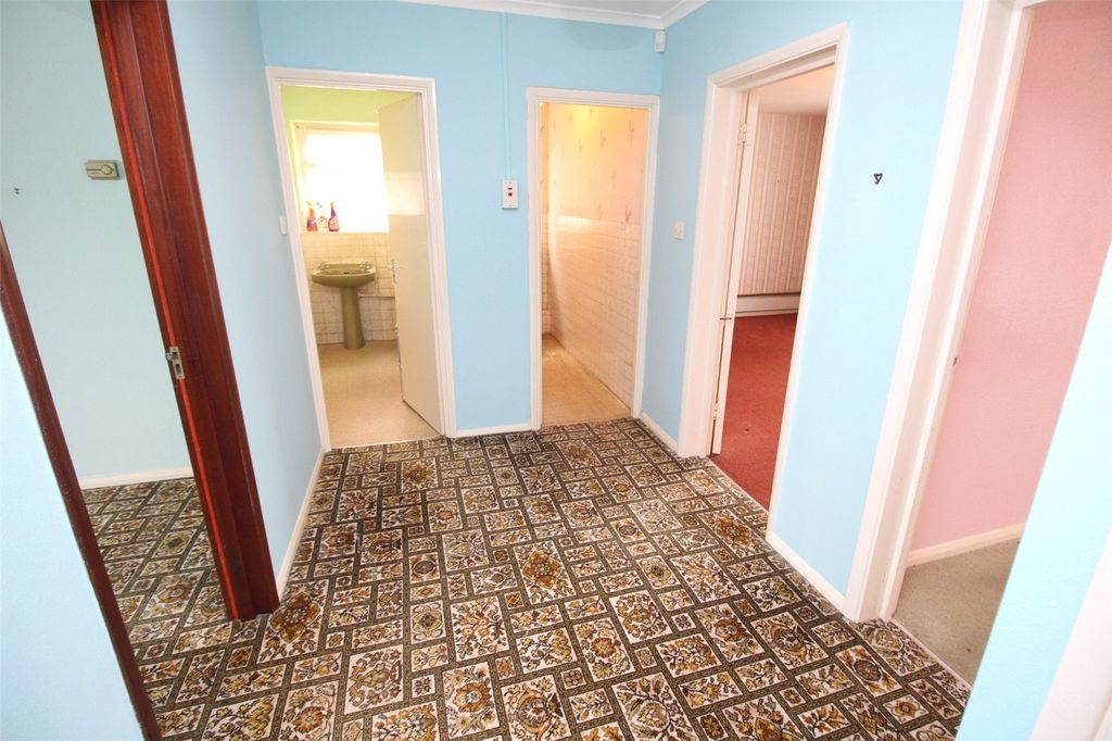 Property photo 2 of 9 Picture No. 01