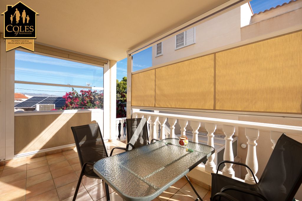 Property photo 3 of 42