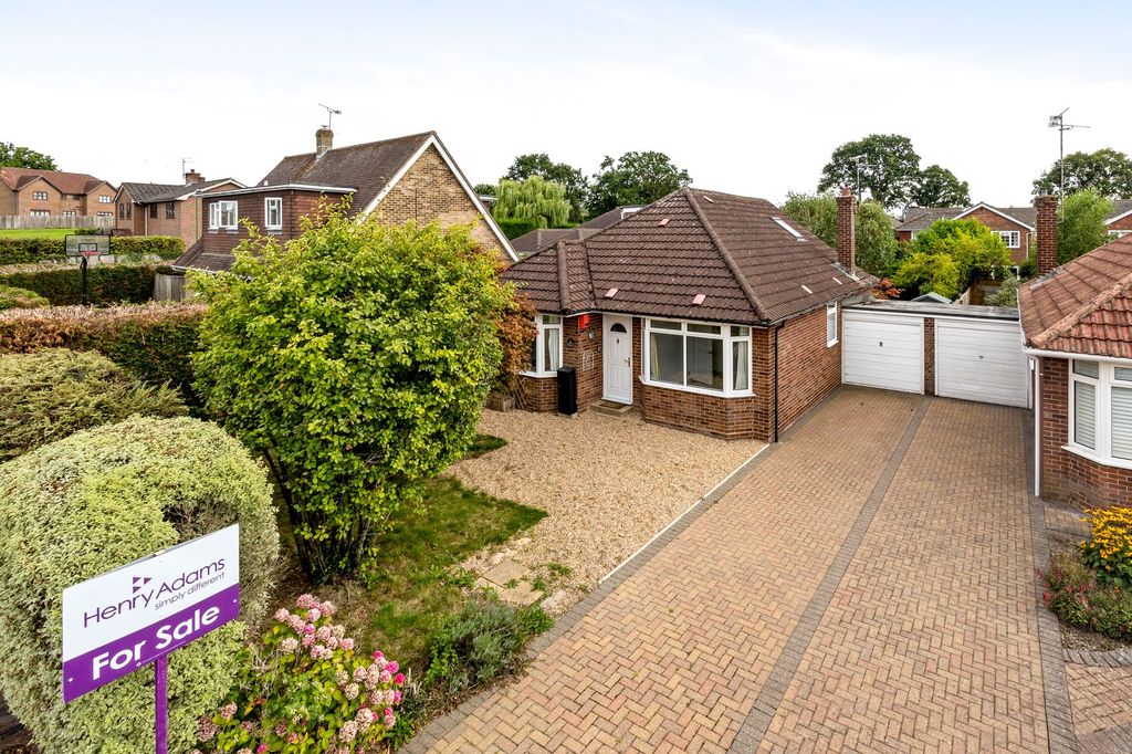 Property photo 1 of 26