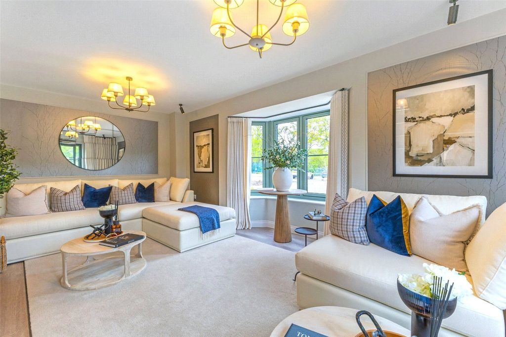 Property photo 2 of 23 Picture No. 27