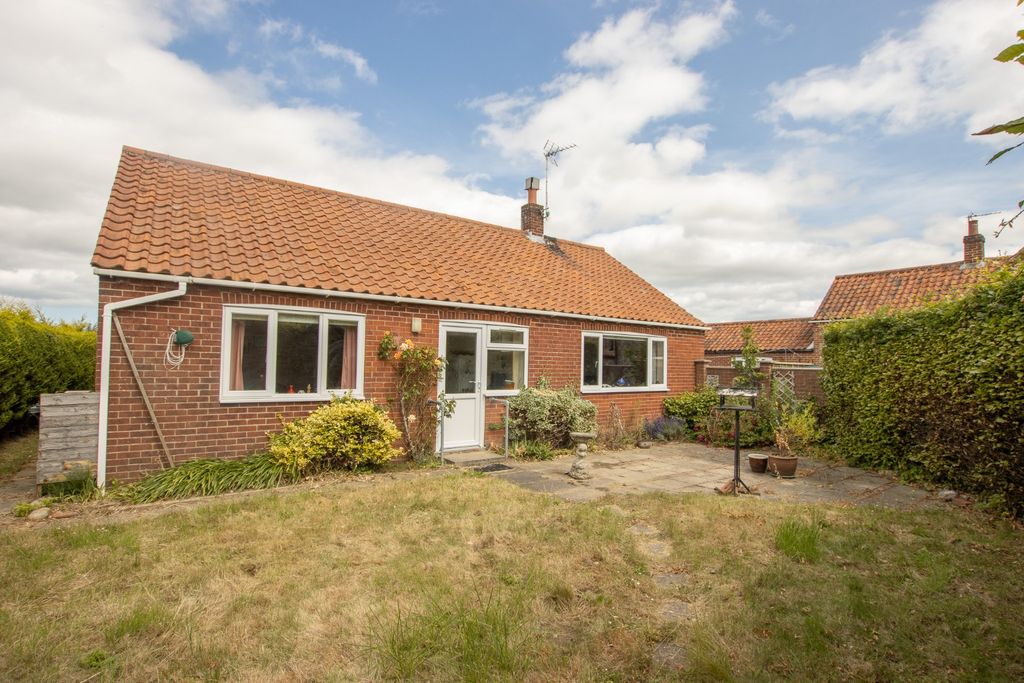 Property photo 2 of 18 3373113