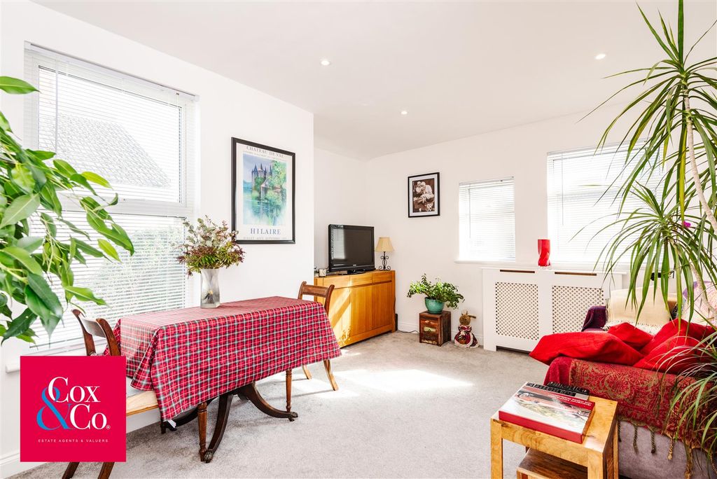 Property photo 2 of 15 81N_9257.Jpg