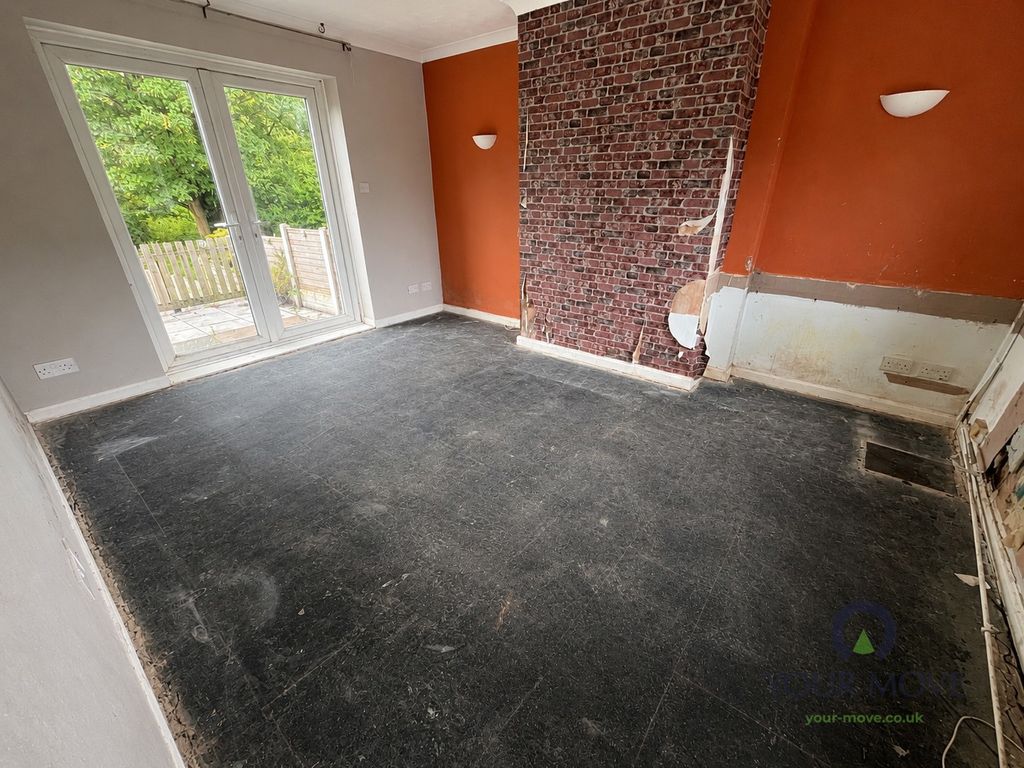 Property photo 2 of 12 Pbox-Img.Png