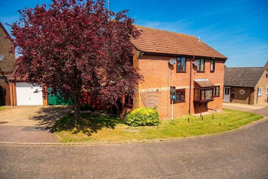 Property photo 1 of 17