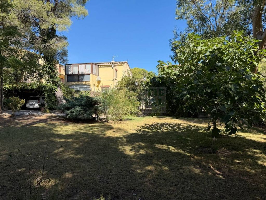 Property photo 1 of 41 House With Garden And Terraces For Sale Between Torroella De Montgrí And L'estartit - Empordà - Costa Brava
