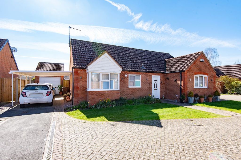 Property photo 1 of 13