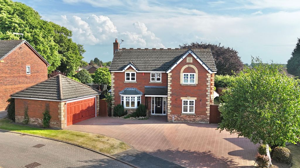 Property photo 1 of 31