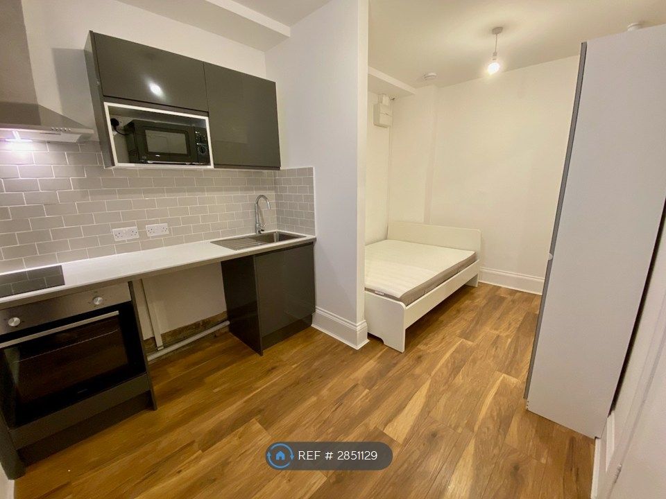 Property photo 1 of 4