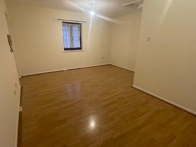 Property photo 3 of 6 2.Jpg