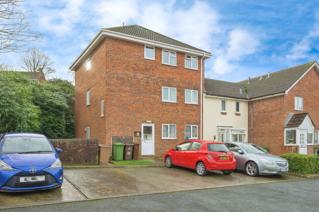 Property photo 1 of 20