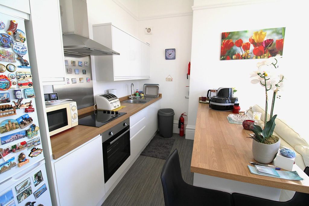 Property photo 3 of 7 9.Jpg