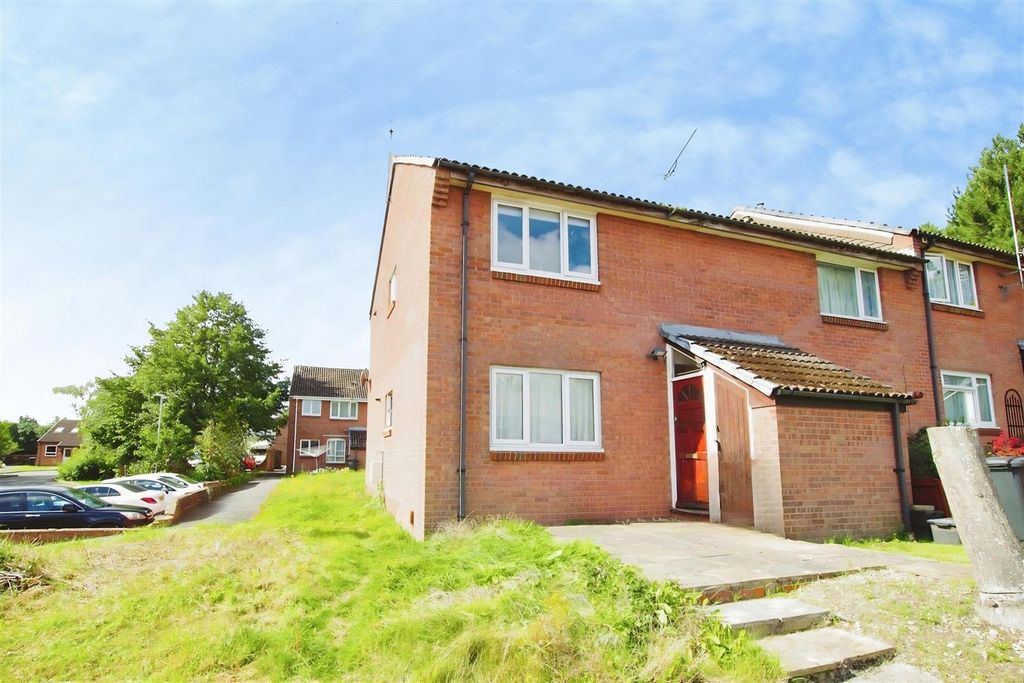 Property photo 1 of 10
