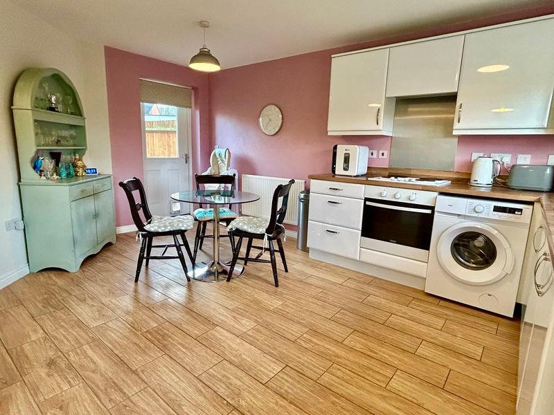 Property photo 2 of 18 Kitchen/Diner