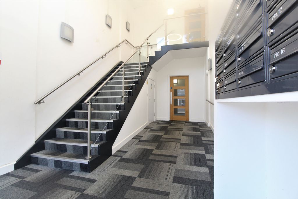 Property photo 2 of 9 Img_6090