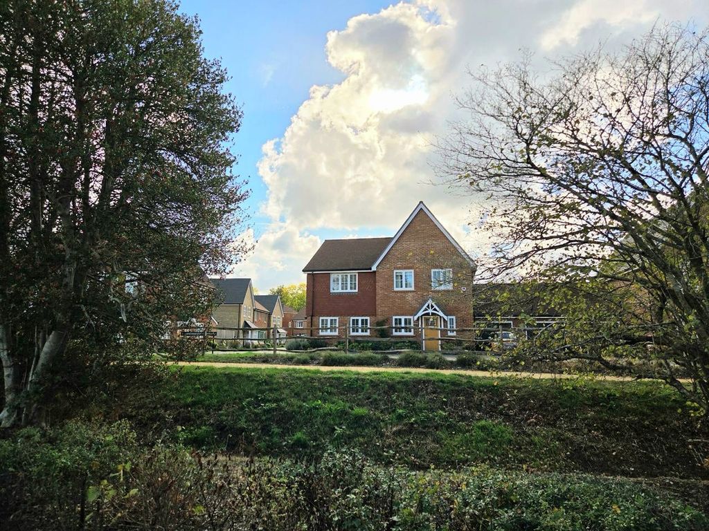 Property photo 1 of 22