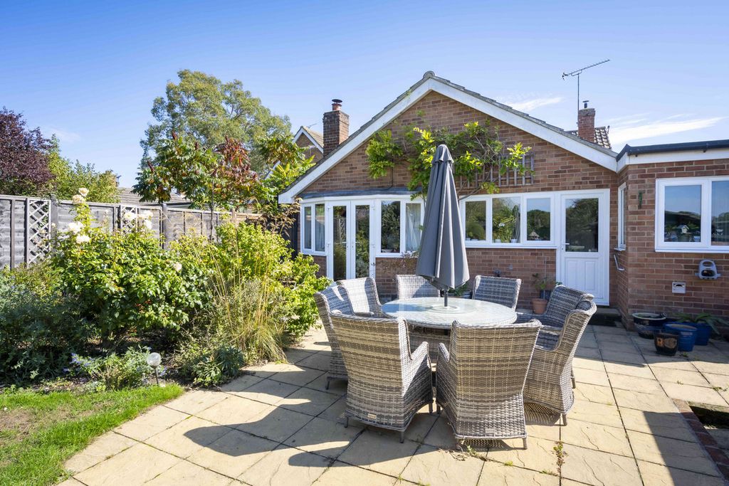 Property photo 3 of 20