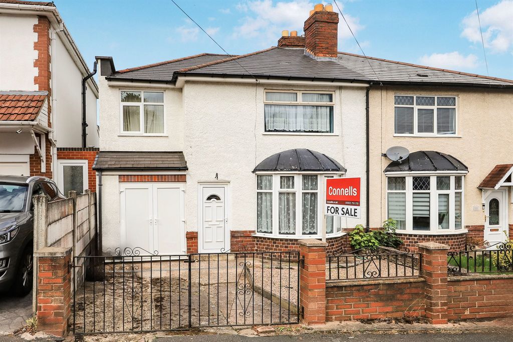 Property photo 1 of 16