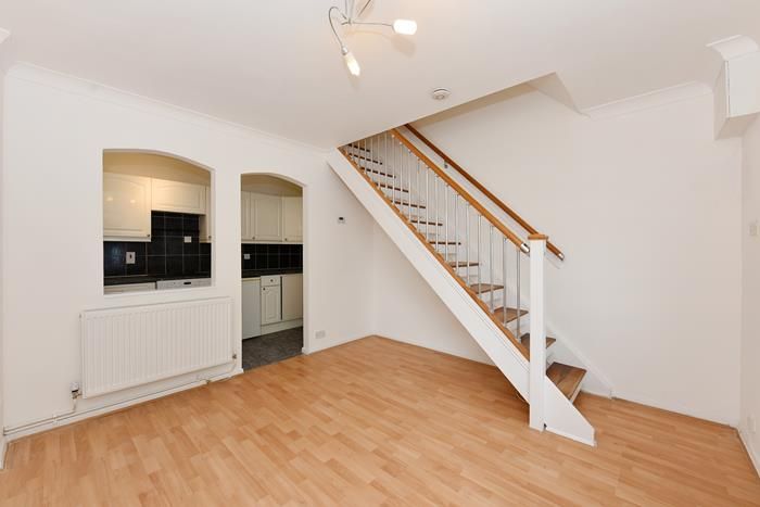 Property photo 2 of 11 Photo 8