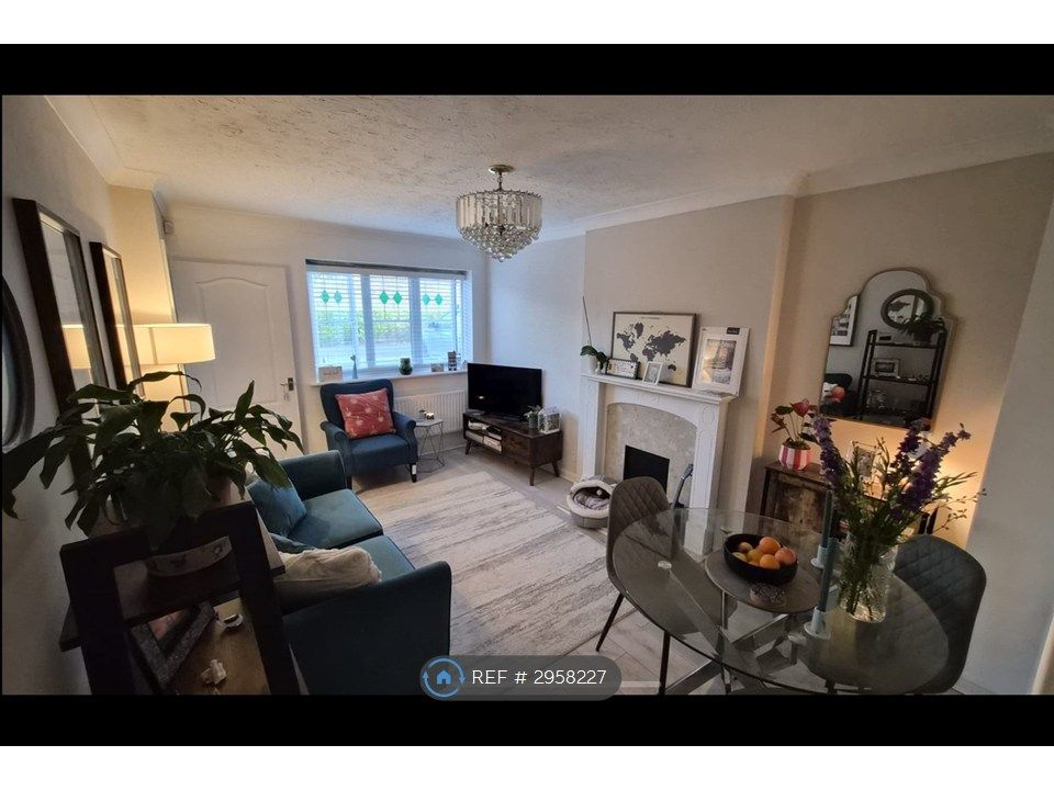 Property photo 2 of 13 Living Room