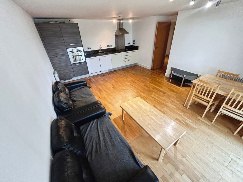 Property photo 2 of 15 Pbox-Img.Jpg