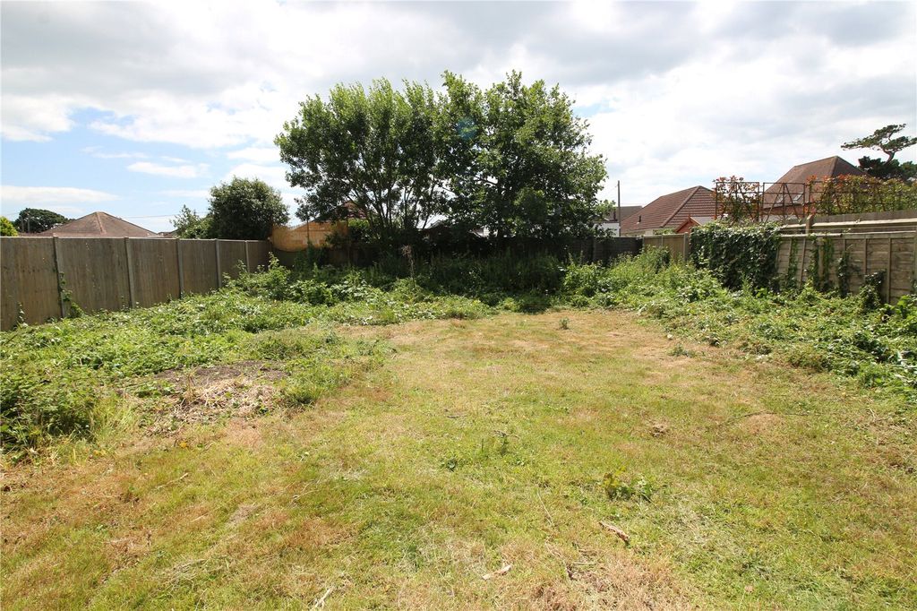 Property photo 2 of 13 Picture No. 03