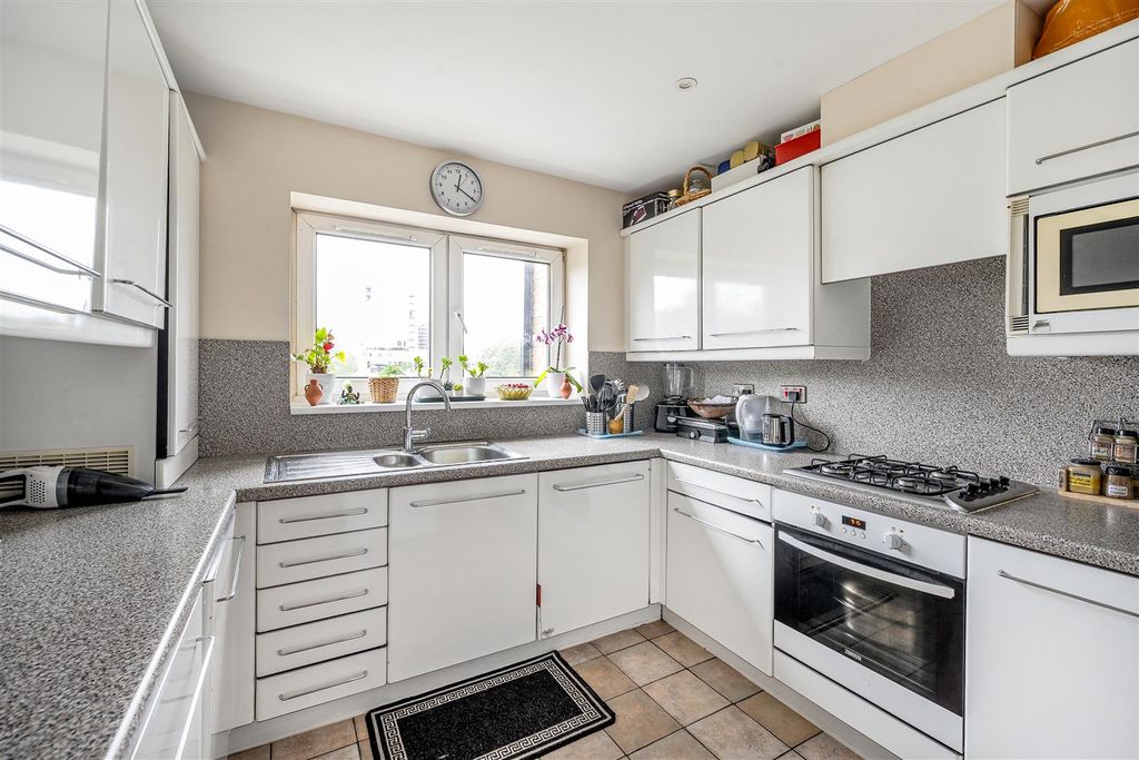 Property photo 2 of 13 1169837 (13).Jpg