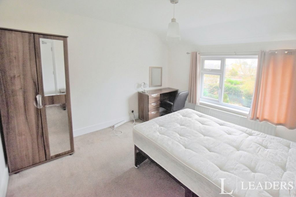 Property photo 1 of 8 Pbox-Img.Jpg