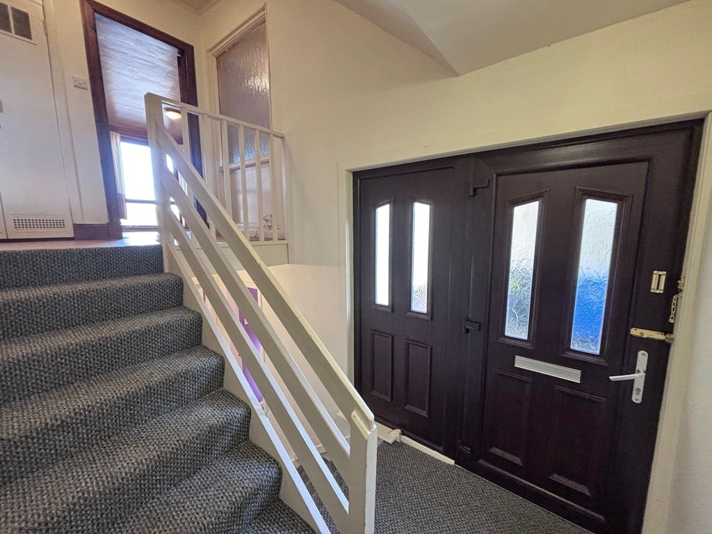 Property photo 3 of 26