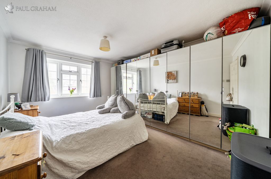 Property photo 3 of 10 5A9c43Ab-Cdcb-42c6-9Fe7-295Bd2465416