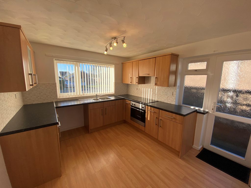 Property photo 2 of 9 View