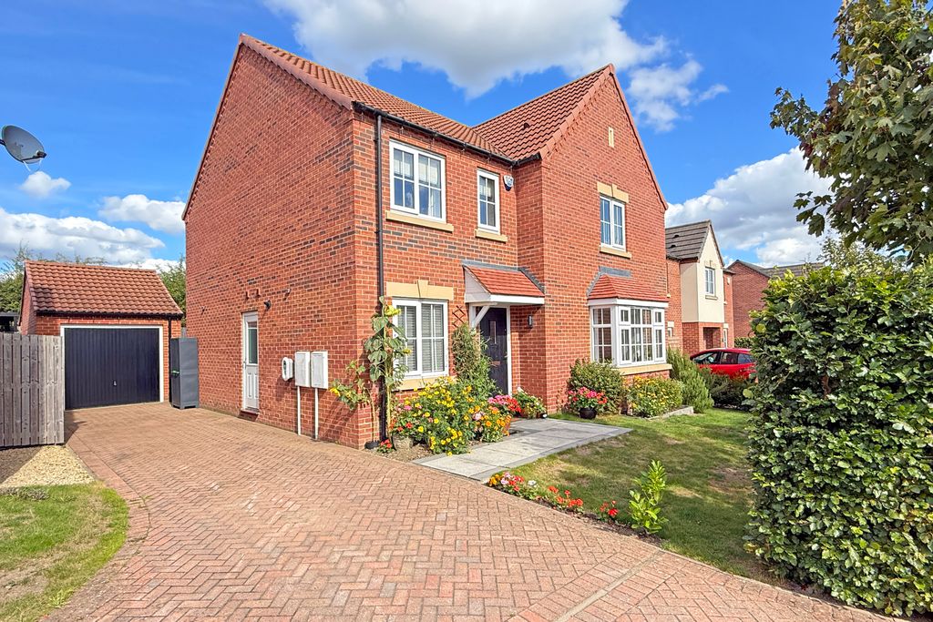 Property photo 1 of 21