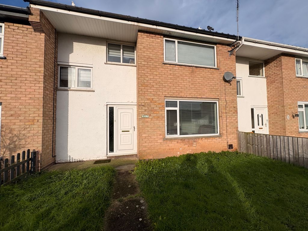 Property photo 1 of 13 Balcony