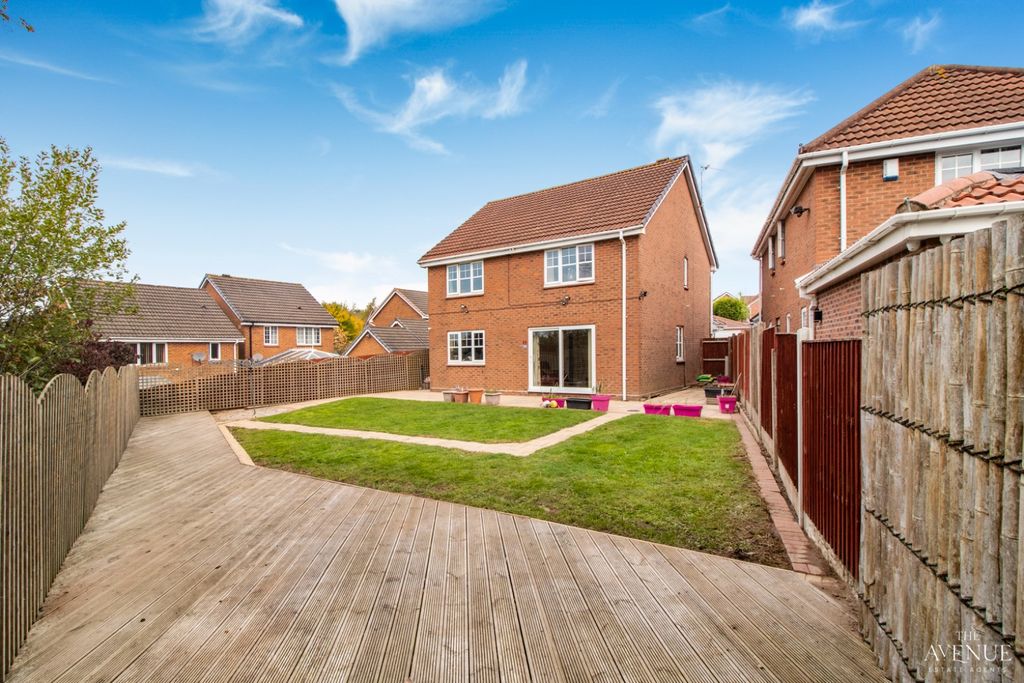 Additional image 33 of 4 bed detached house for saleSnowshill Gardens, Dudley DY1