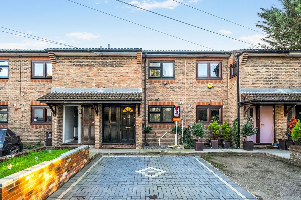 Property photo 1 of 12