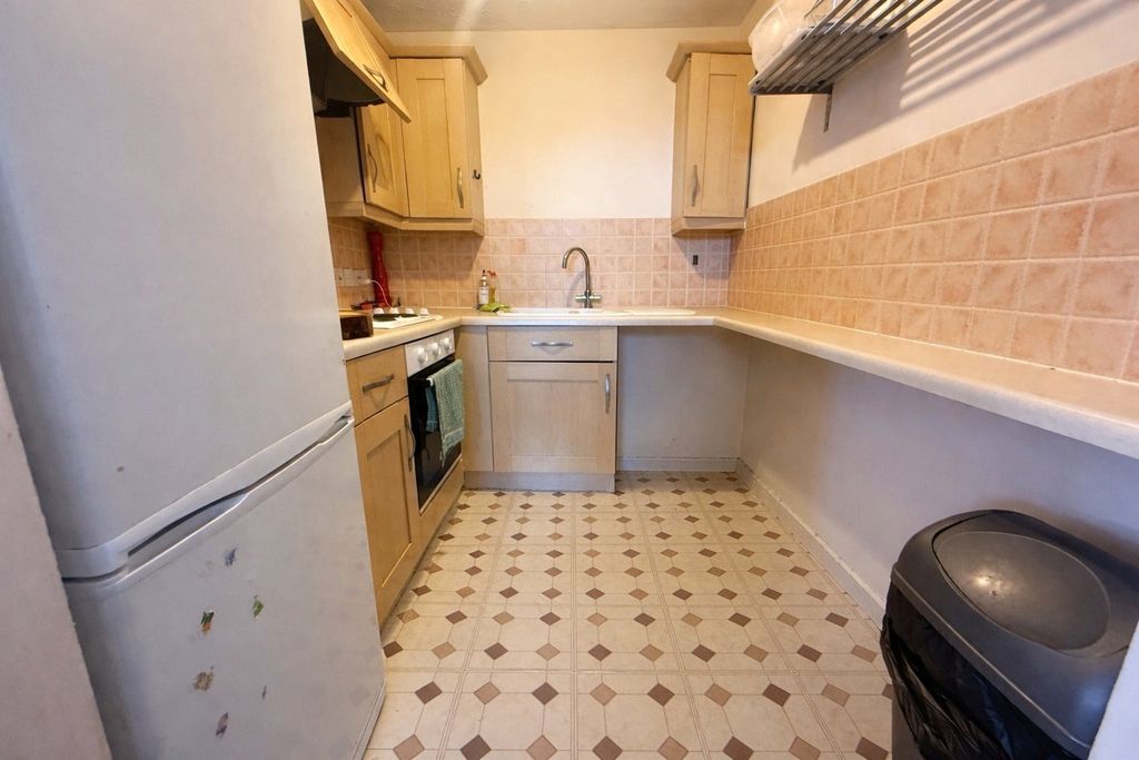 Property photo 3 of 9 Picture No. 08