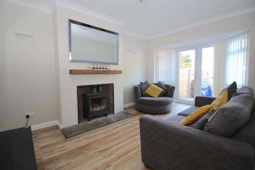 Property photo 3 of 11 Img_8672.Jpg
