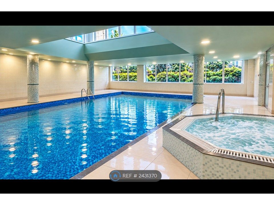 Property photo 2 of 21 Leisure Centre