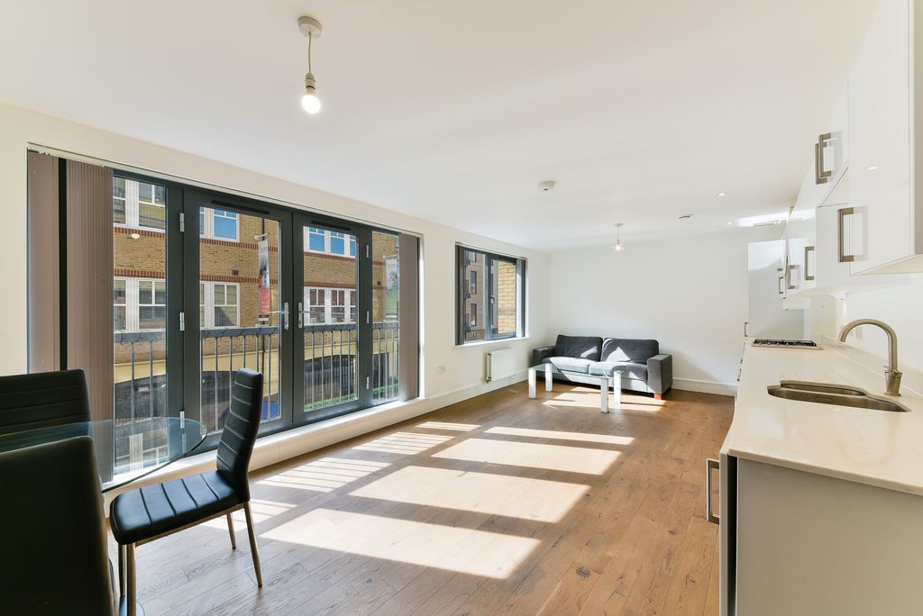 Property photo 2 of 9