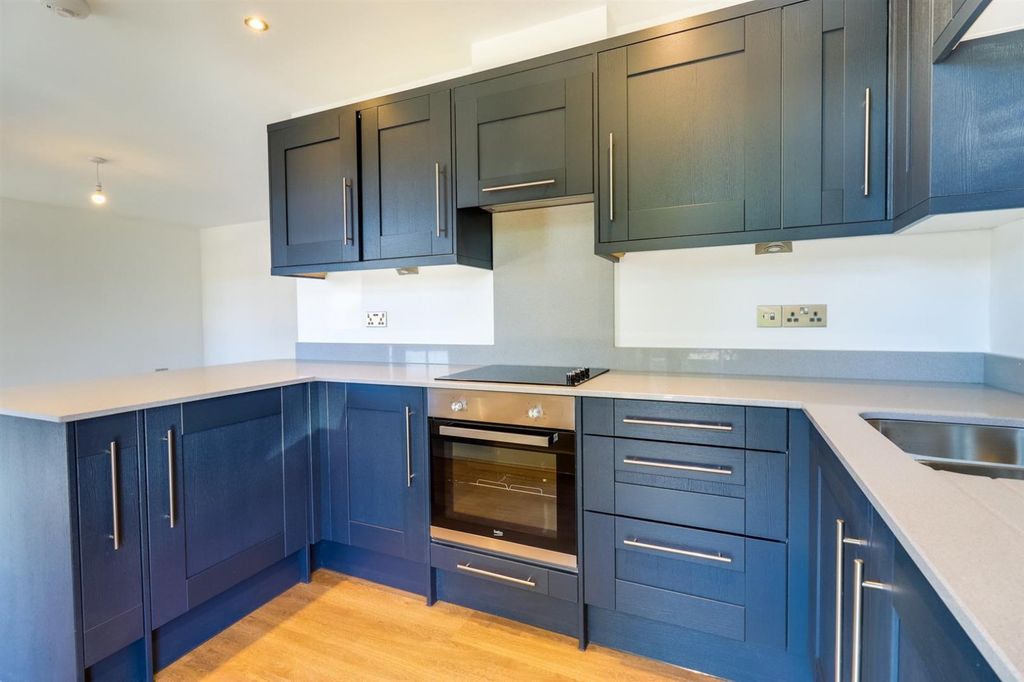 Property photo 3 of 15 Picture No. 13