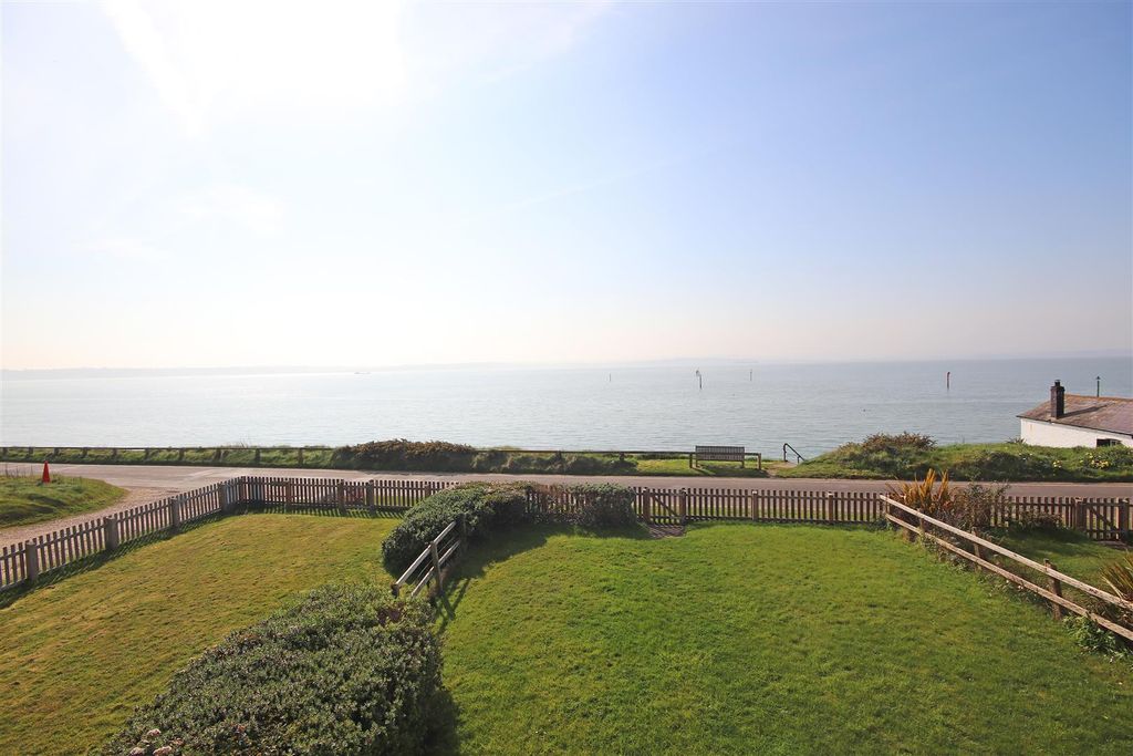 Property photo 3 of 13 4.Jpg