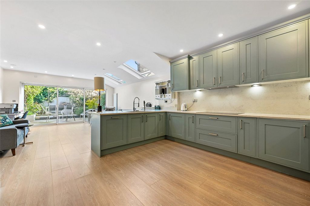 Property photo 1 of 12 Picture No. 03