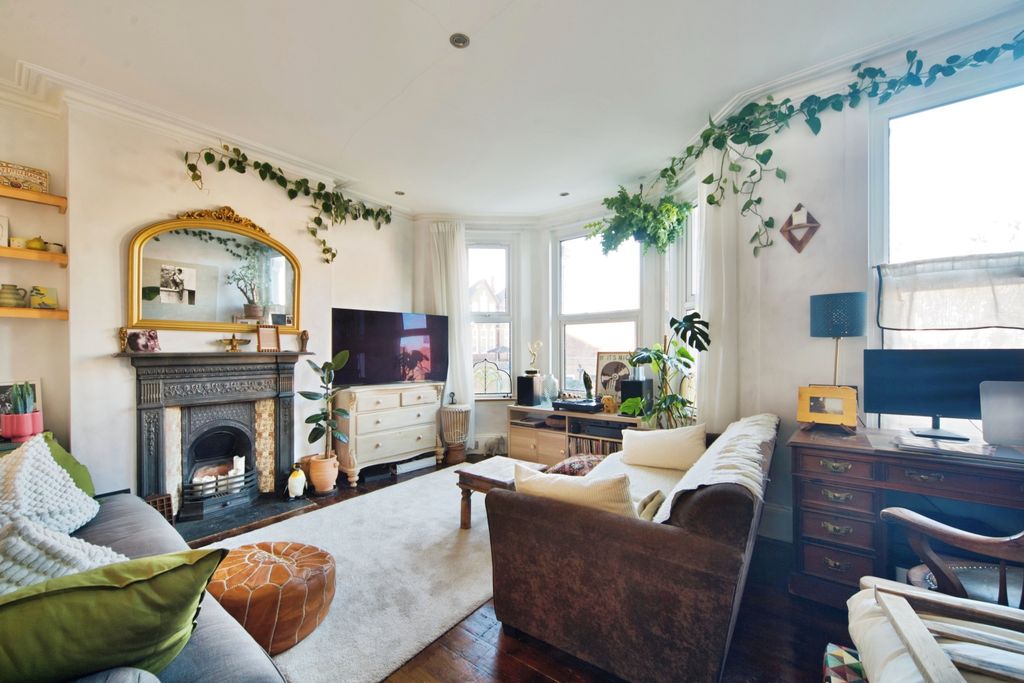 Property photo 2 of 15 Photo #2