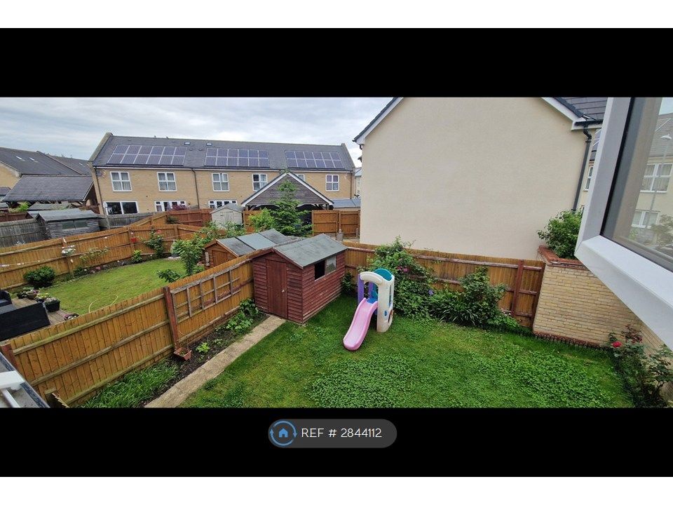 Property photo 2 of 6 Back Garden