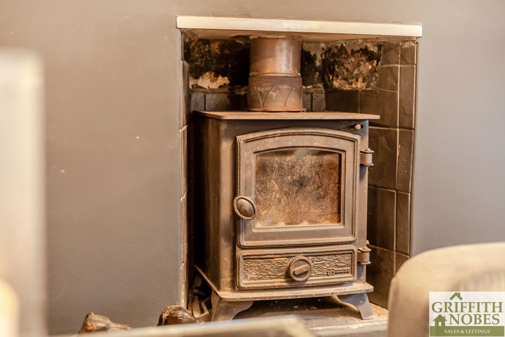 Property photo 3 of 23 Feature