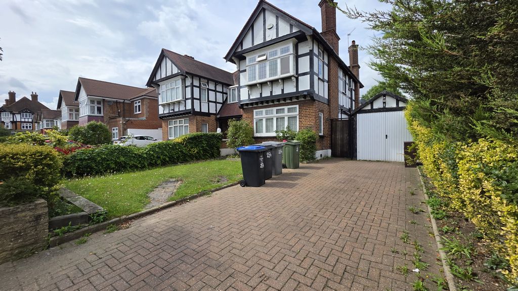 Property photo 1 of 29