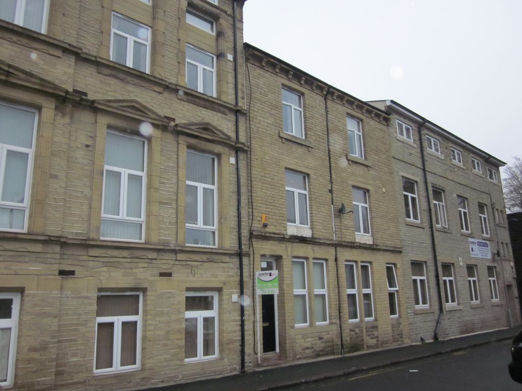 Property photo 1 of 4