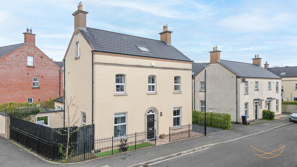 Property photo 1 of 50 Dhp-7.Jpg