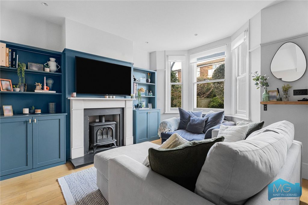 Property photo 2 of 30 Picture No. 23